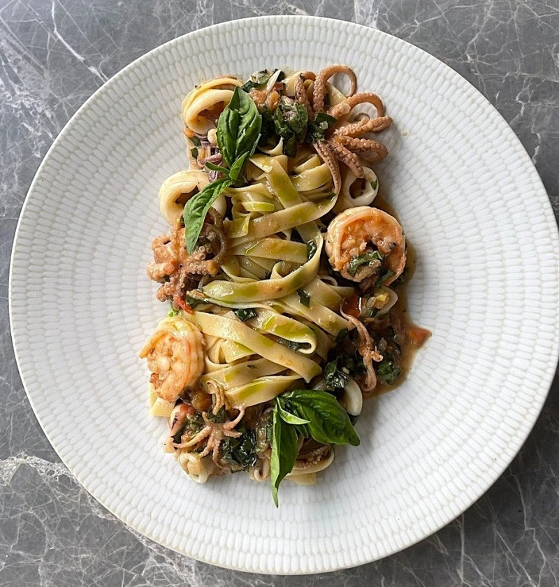 Seafood pasta