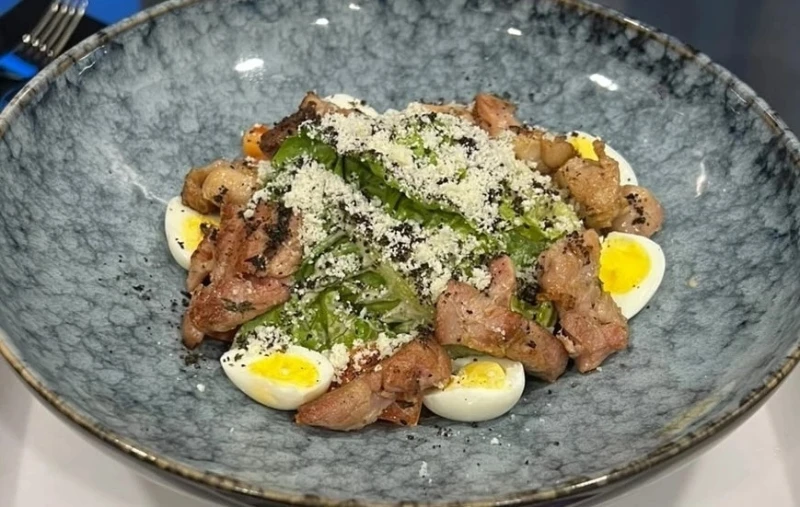 Ceasar salad with chicken